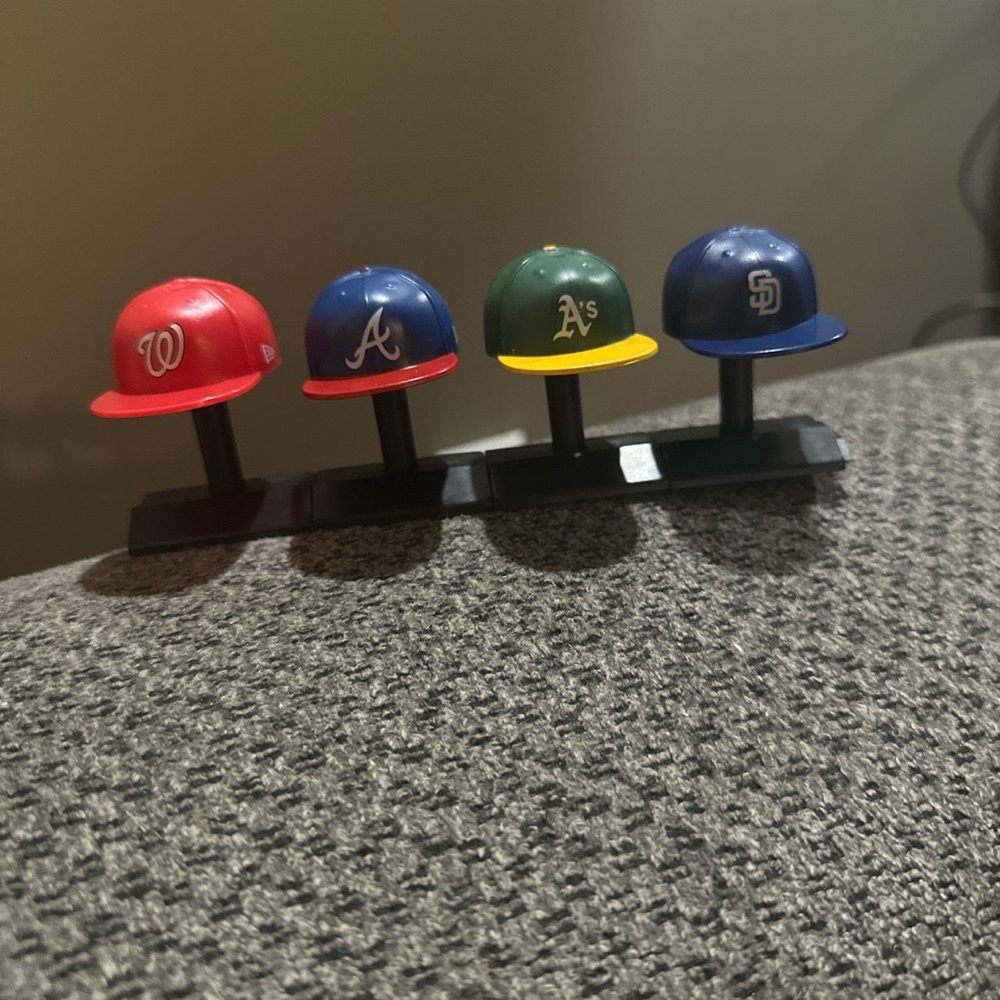 Mad Lids MLB Mini Caps